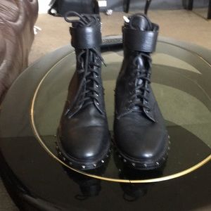 WOMEN VINCE CAMUTO DRESS BOOT 9M/39